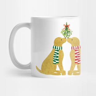 Christmas Golden Retriever Dogs Kissing Mistletoe Mug